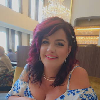 Hình đại diện của Jenn