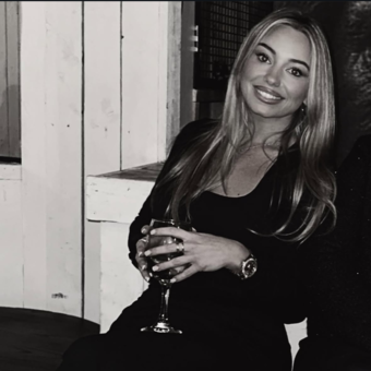 Henkilön Izzie avatar