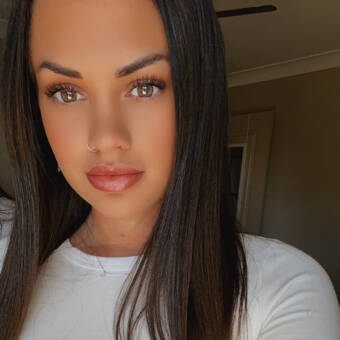 The avatar of Sharni