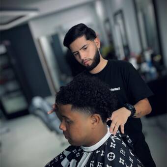 Henkilön Víctor avatar