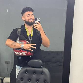 Henkilön Víctor avatar