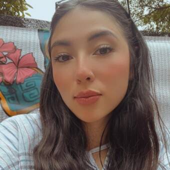 The avatar of Alejandra