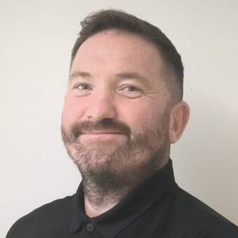 الصورة الرمزية لـ Ian