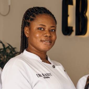 The avatar of Debbie