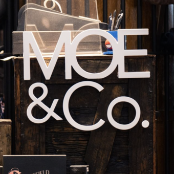 L'avatar appartenant à Moe & co
