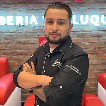 The avatar of Daniel Mendez