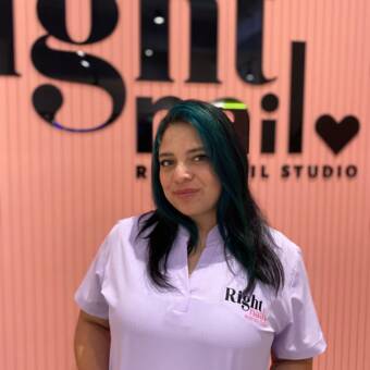 The avatar of Madelyn