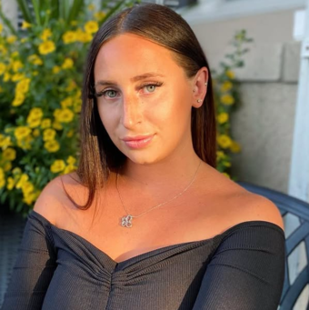 次のアバター： Yelayna