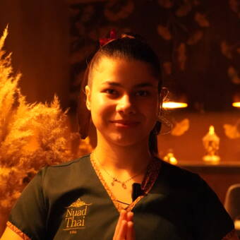 The avatar of Nayeli