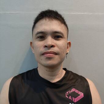 的化身 Coach Arnel