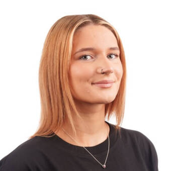 The avatar of Louise