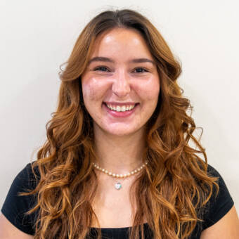 The avatar of Veronica