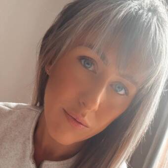 The avatar of Stacey