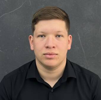 The avatar of JEHIKER