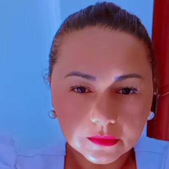 الصورة الرمزية لـ Andreia