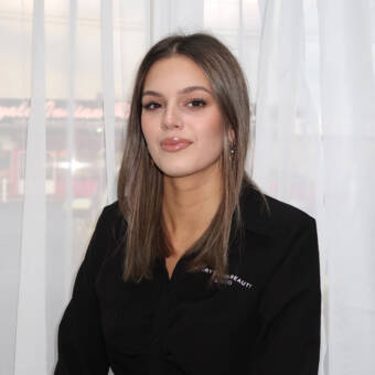 الصورة الرمزية لـ Tanisha