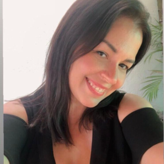 The avatar of Lorena