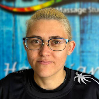 The avatar of Leah