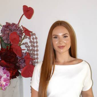 The avatar of Hayley