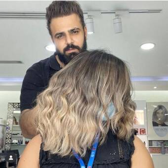 Το avatar του Ali (Alex)