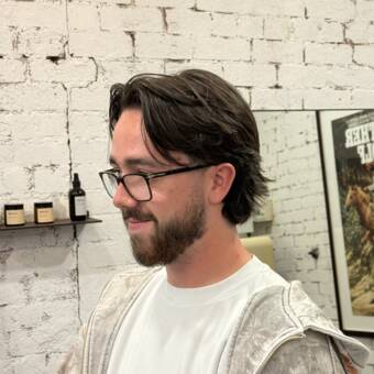 The avatar of Michael