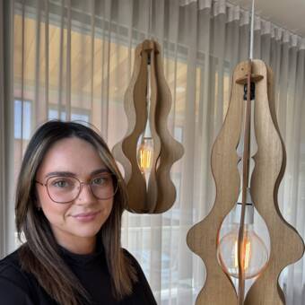 الصورة الرمزية لـ Mikayla