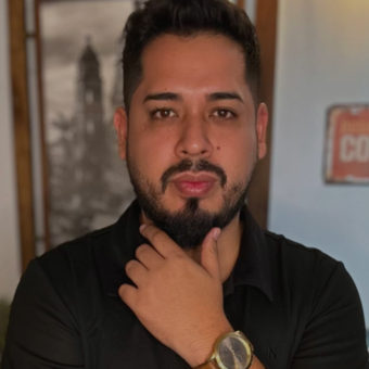 The avatar of Jonathan