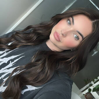 The avatar of Brooke