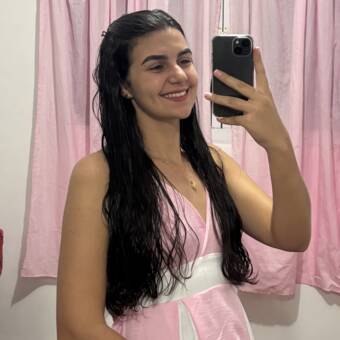 The avatar of Caroline