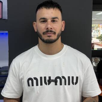 Henkilön Ανέστης avatar