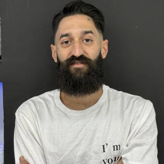 Henkilön Παρης avatar