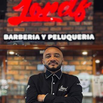 Hình đại diện của Luis Eduardo Caro