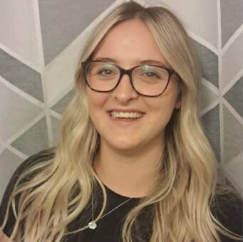 次のアバター： Verity