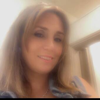 The avatar of Tracey