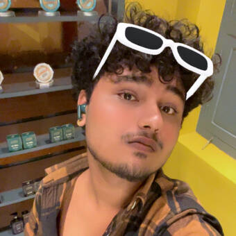 Henkilön Ayan avatar