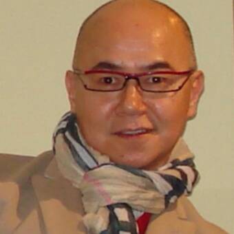 AKJANpseudoportretas