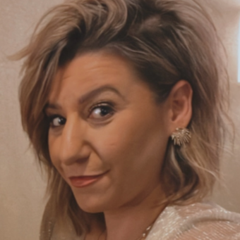 The avatar of Elaine