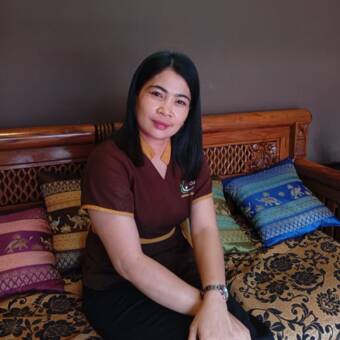 次のアバター： ASRIANI