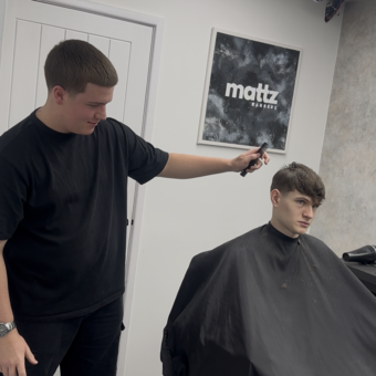 次のアバター： Jacob