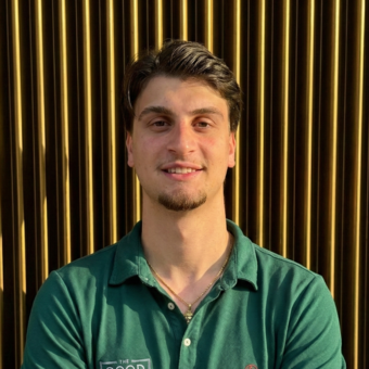 The avatar of Andrea