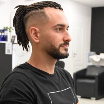 的化身 Γιώργος