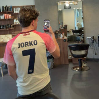 Аватарът на Jordan