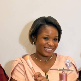 ميشيلpseudoportretas