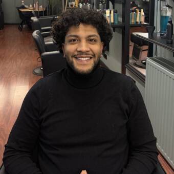 The avatar of Carlos