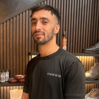 The avatar of Ayoub