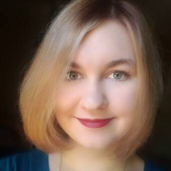 The avatar of Ariella 