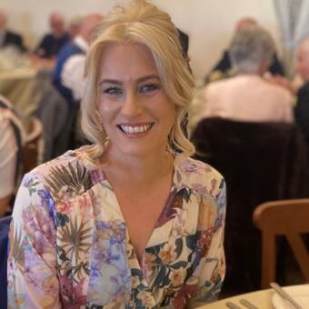 Henkilön Helen avatar