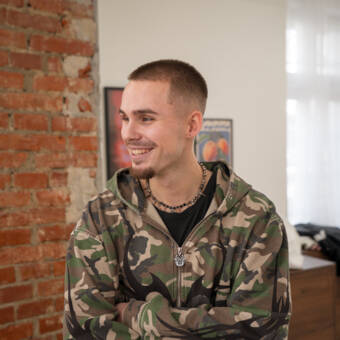The avatar of Dominik