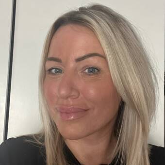 The avatar of Spray Tan Technician