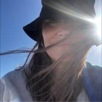 The avatar of Nicole